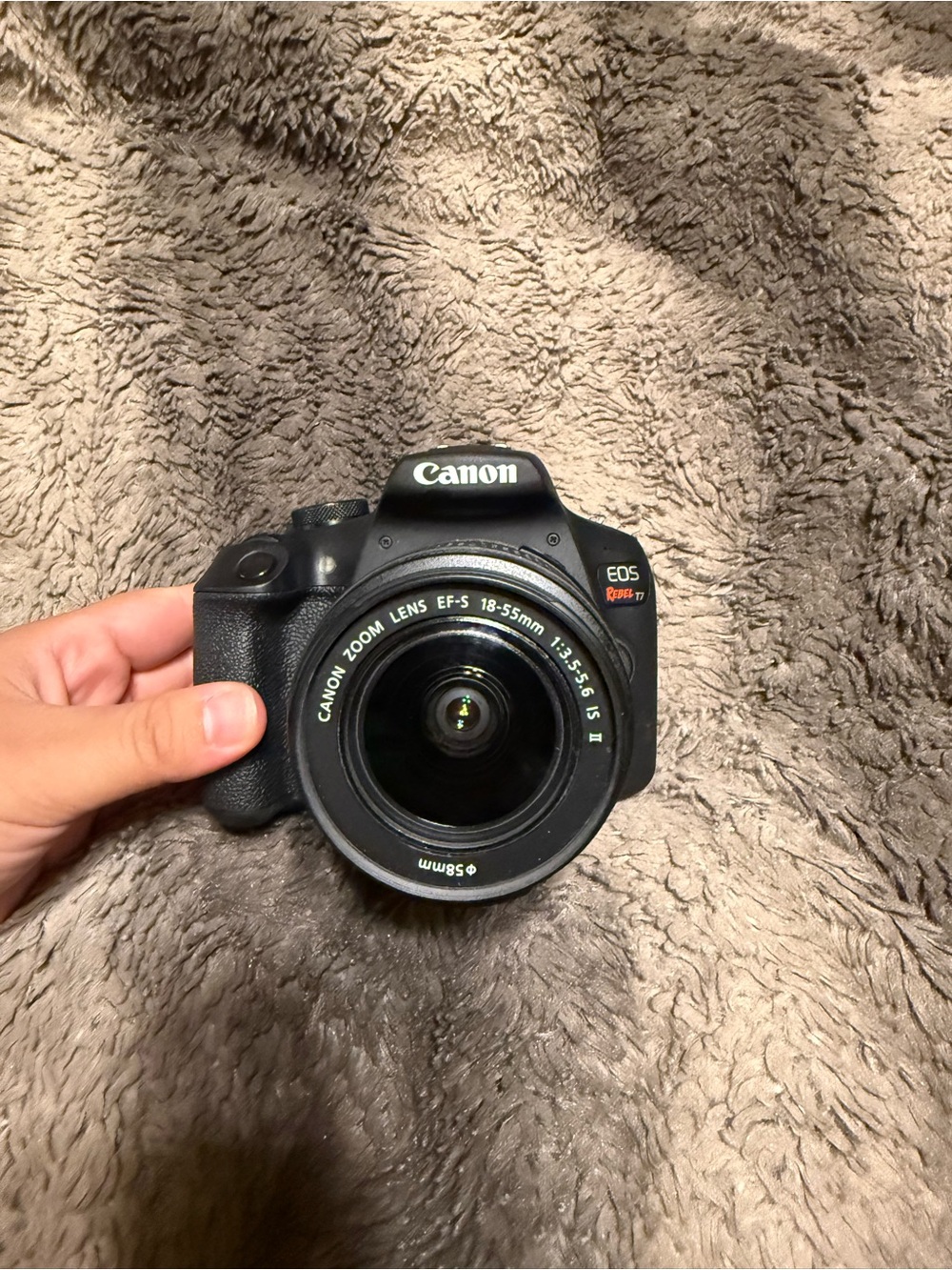Canon DSLR Camera in Black with 18-55mm Lens